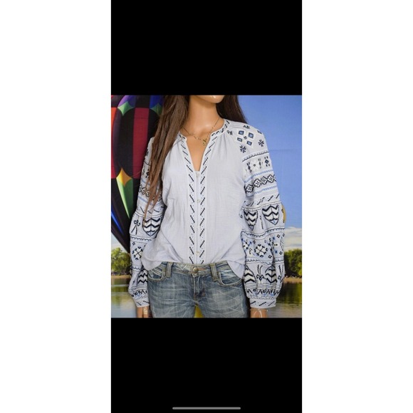 Sundance Moonshadow embroidered top Size Large - Picture 2 of 9